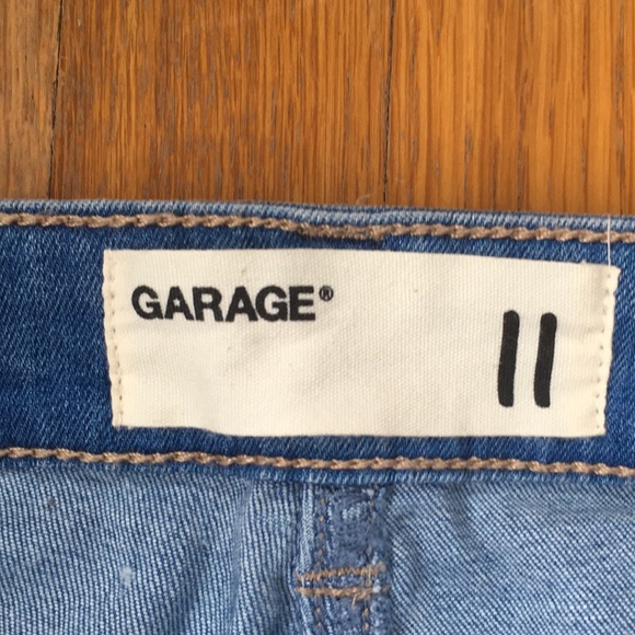 Ripped Skinny Jeans - Picture 6 of 8